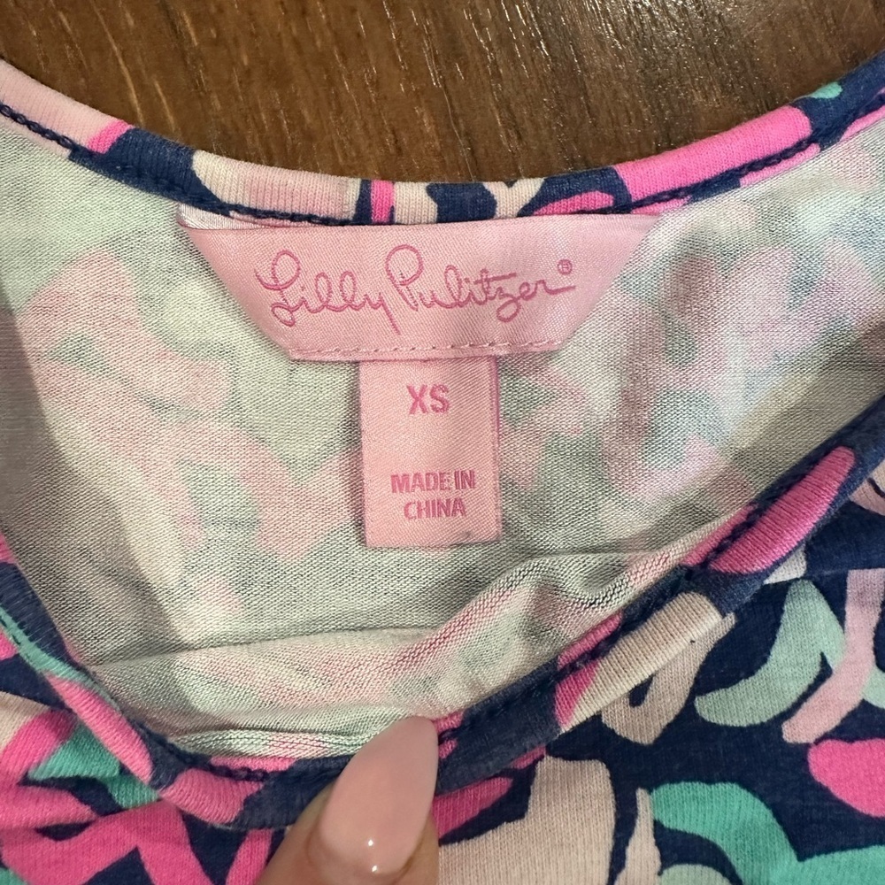 Lilly Pulitzer Tala Romper: "Pop Up Lobstah Roll", size XS (retail: $138) - Picture 4 of 9